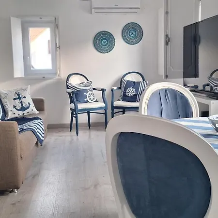 Апартаменты Irene's Place Marina Картейра